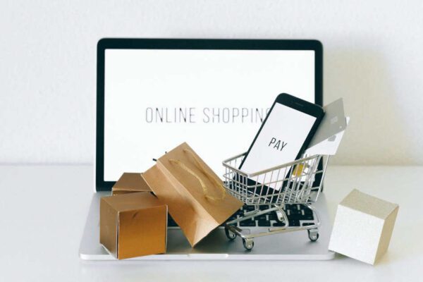 Ranking platform sklepowych 2026: Co wybrać na start małego biznesu?