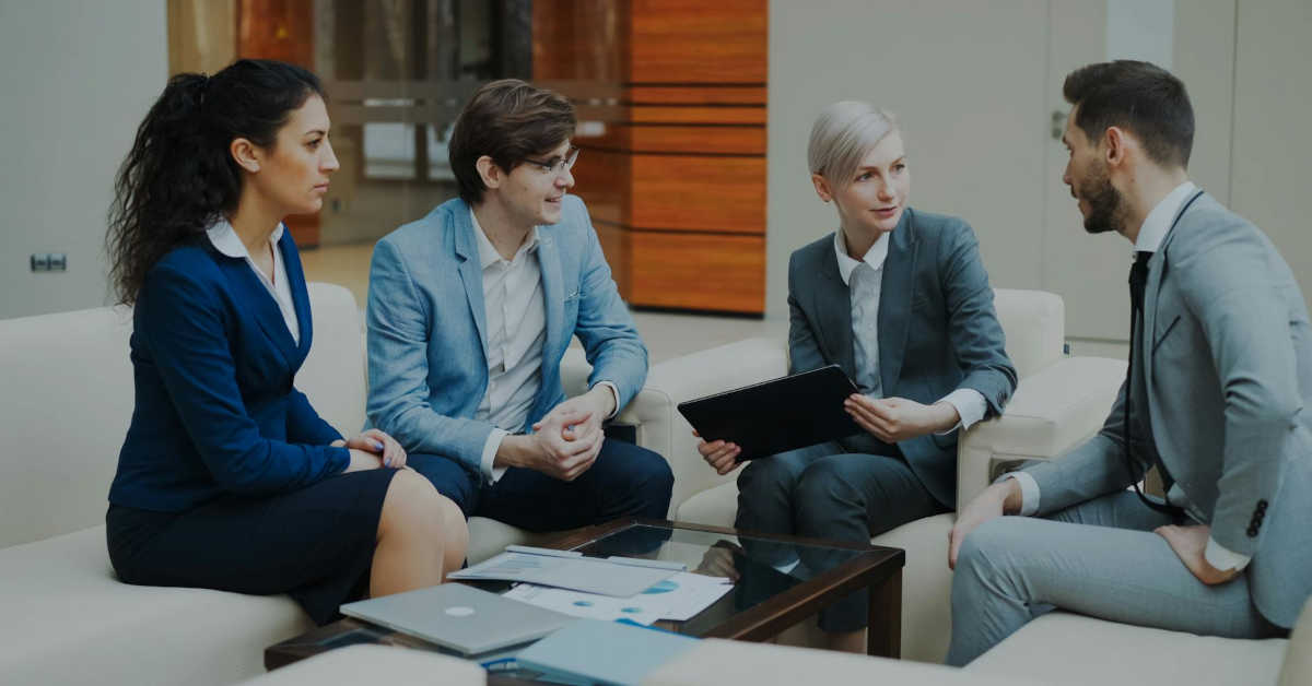 OCR w HR i administracji: jak uporządkować akta, wnioski i umowy bez ręcznego katalogowania